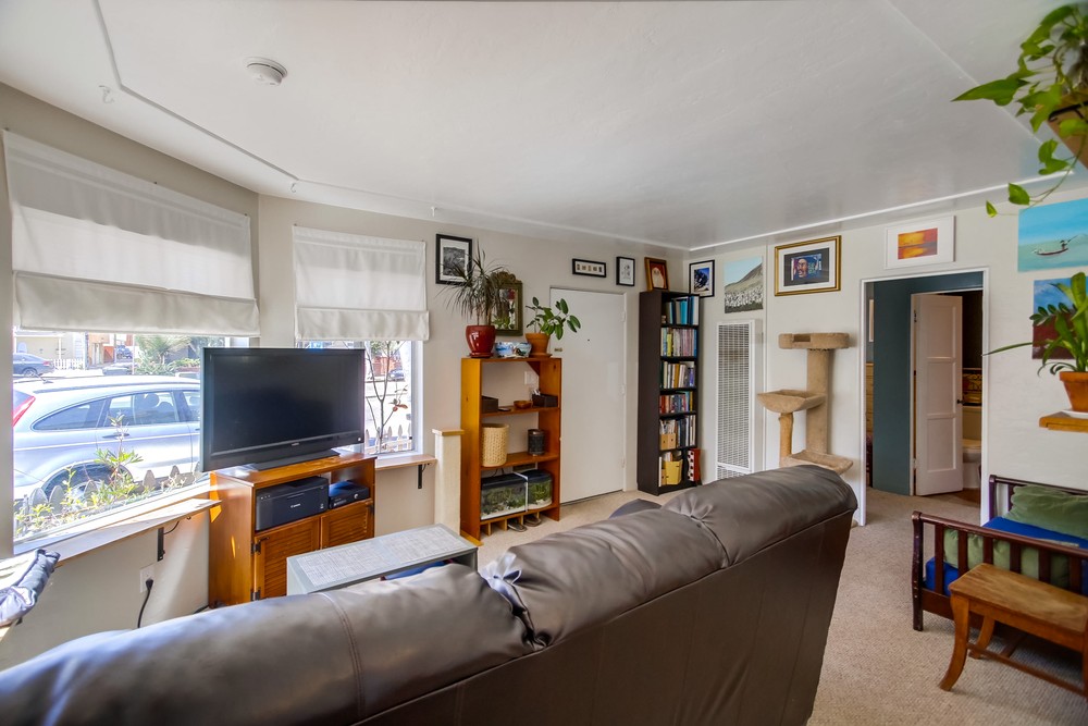 Virtual tour photo 12 of 67 for 2695 Mission Blvd