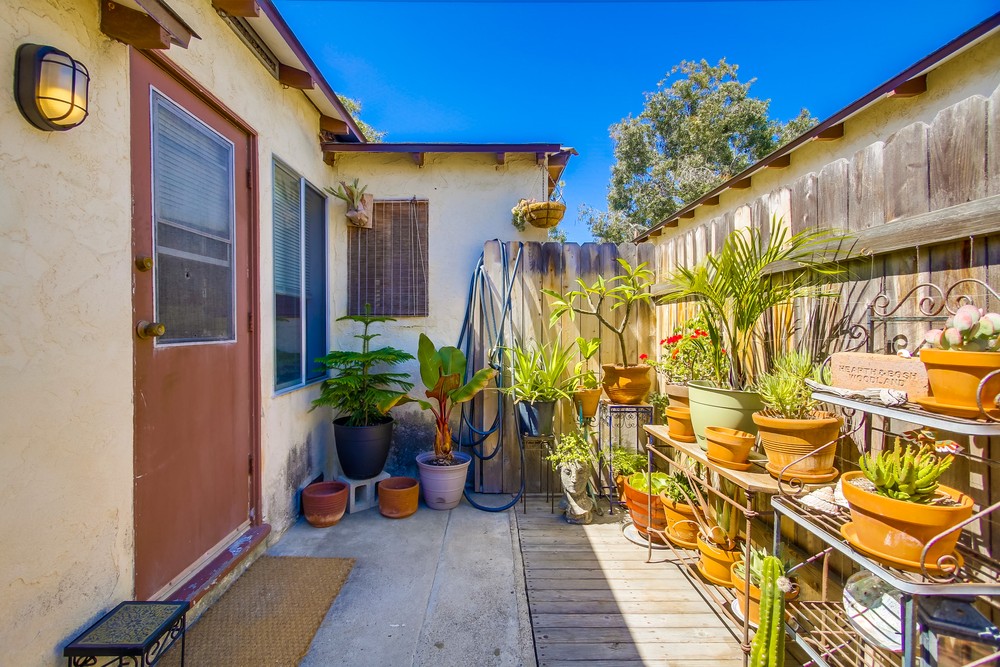 Virtual tour photo 33 of 67 for 2695 Mission Blvd