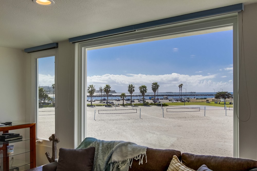Virtual tour photo 11 of 45 for 2695 Ocean Front Walk