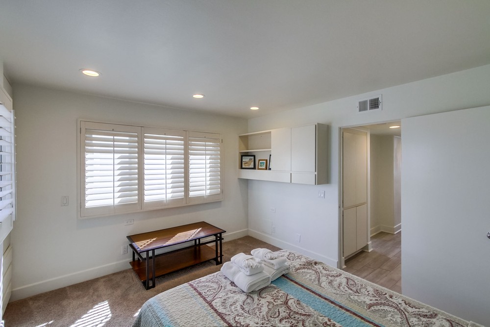 Virtual tour photo 32 of 45 for 2695 Ocean Front Walk