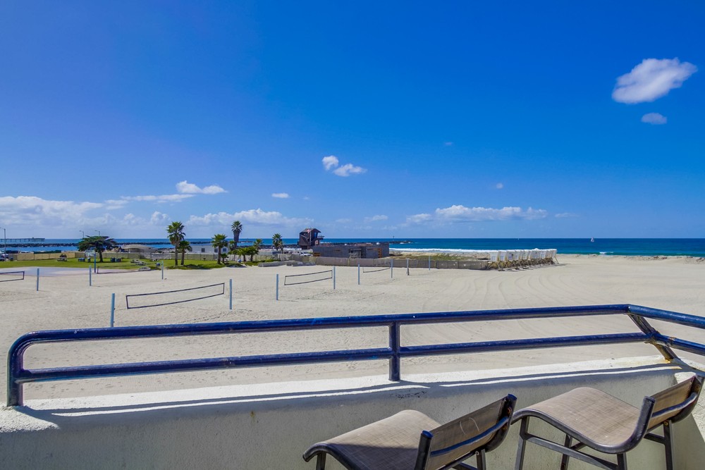 Virtual tour photo 42 of 45 for 2695 Ocean Front Walk