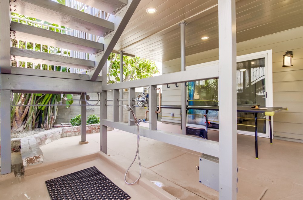 Virtual tour photo 7 of 83 for 2696 Bayside Ln