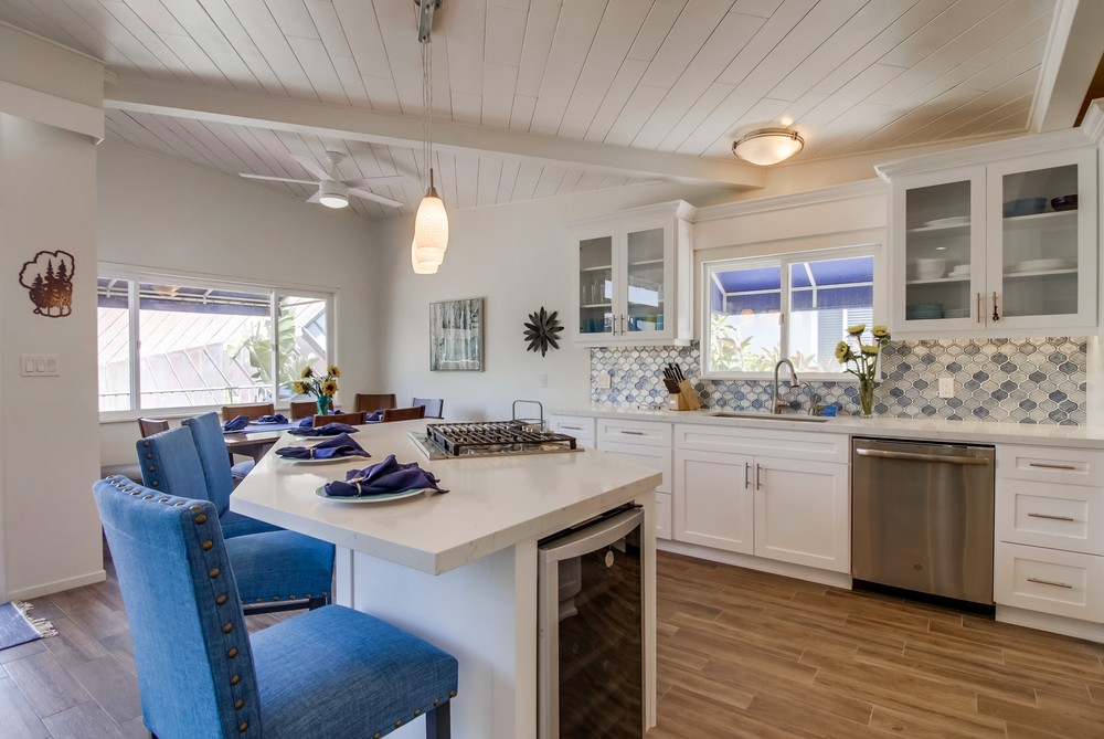 Virtual tour photo 27 of 83 for 2696 Bayside Ln
