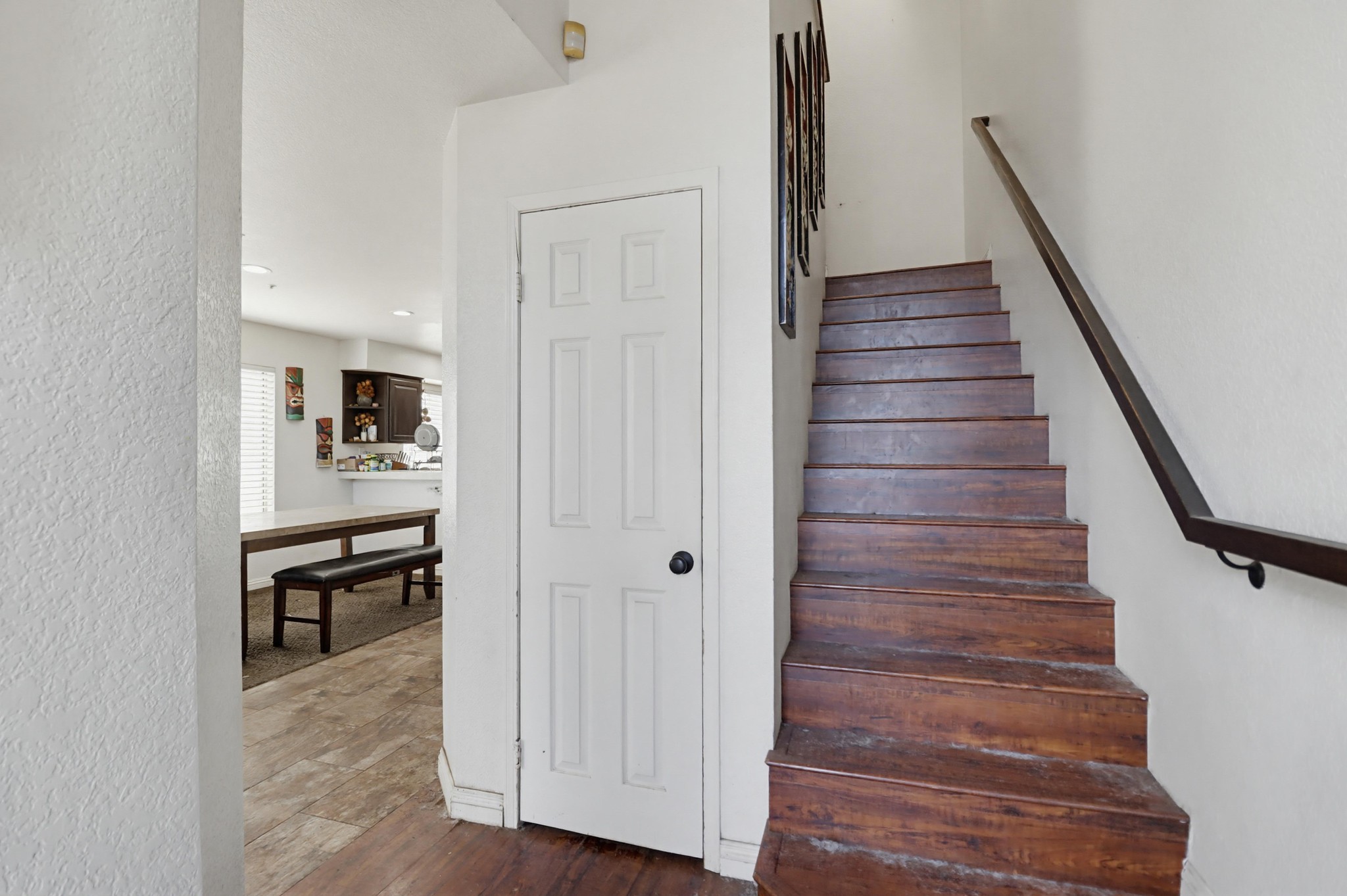 Virtual tour photo 6 of 39 for 2698 Valencia Canyon