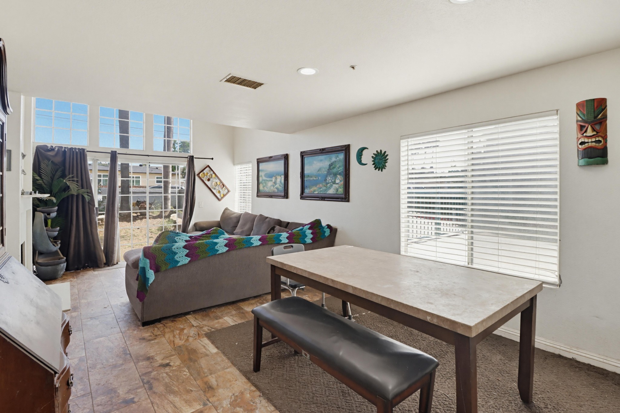 Virtual tour photo 12 of 39 for 2698 Valencia Canyon