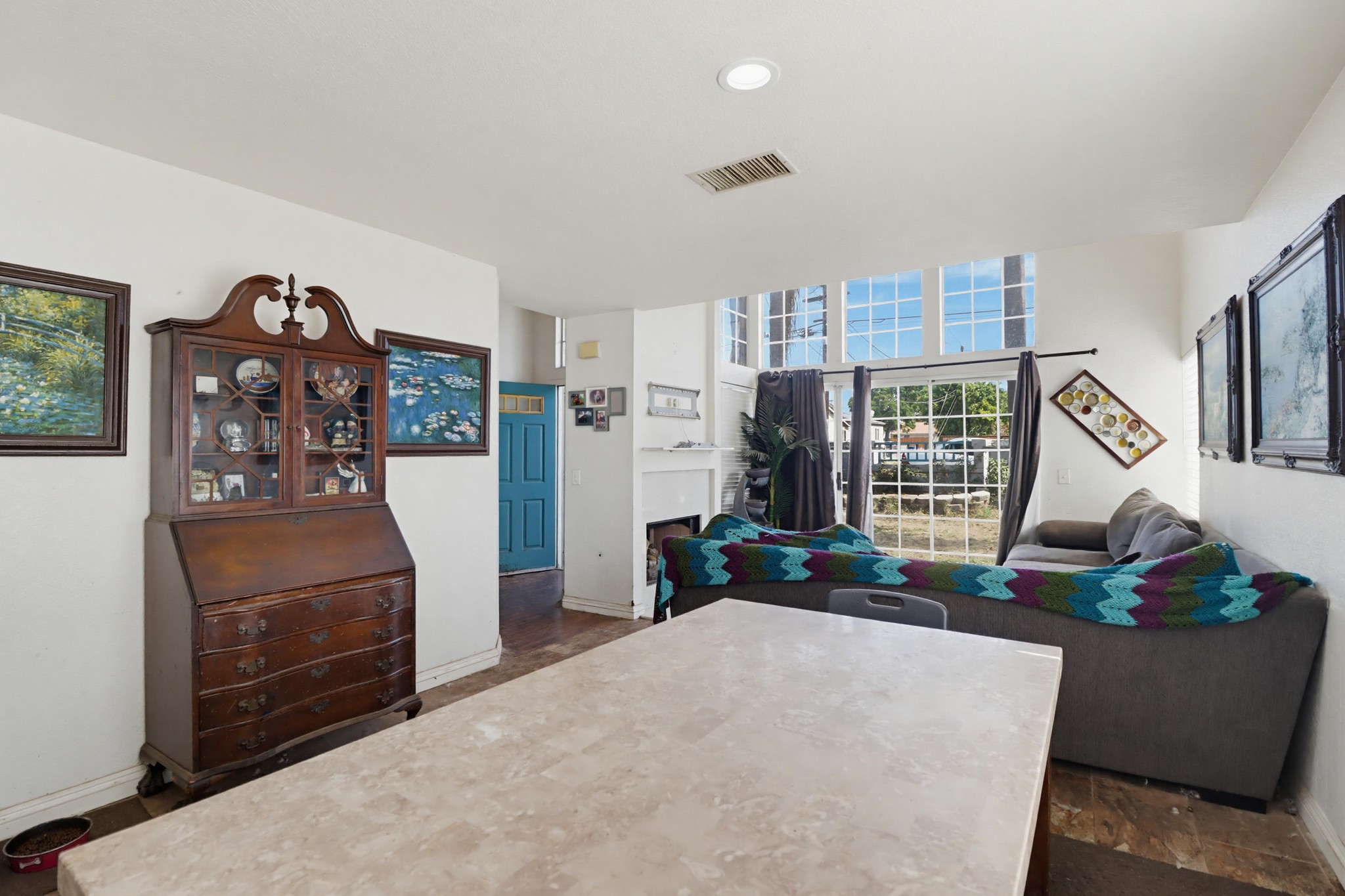 Virtual tour photo 13 of 39 for 2698 Valencia Canyon