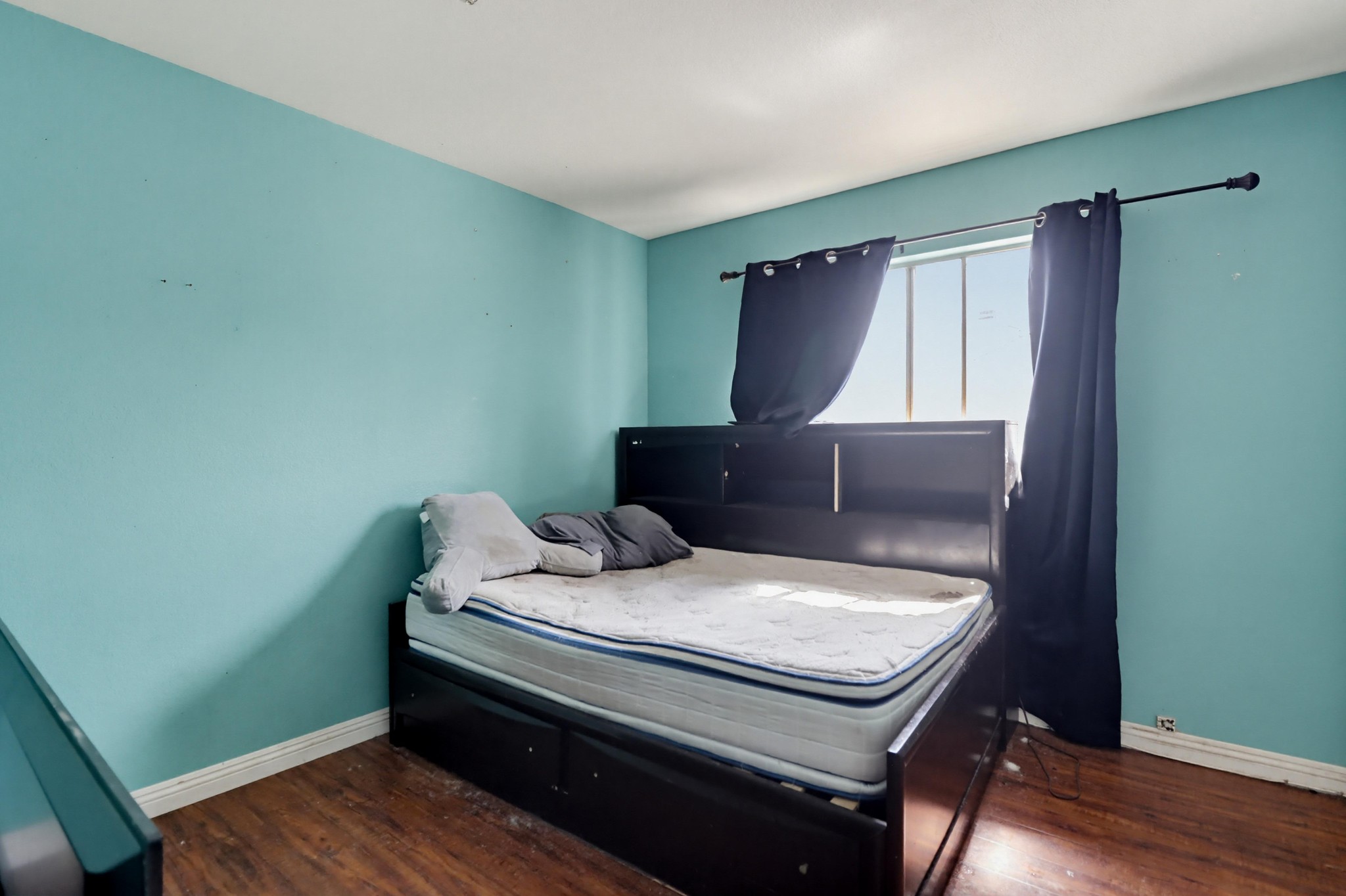 Virtual tour photo 25 of 39 for 2698 Valencia Canyon