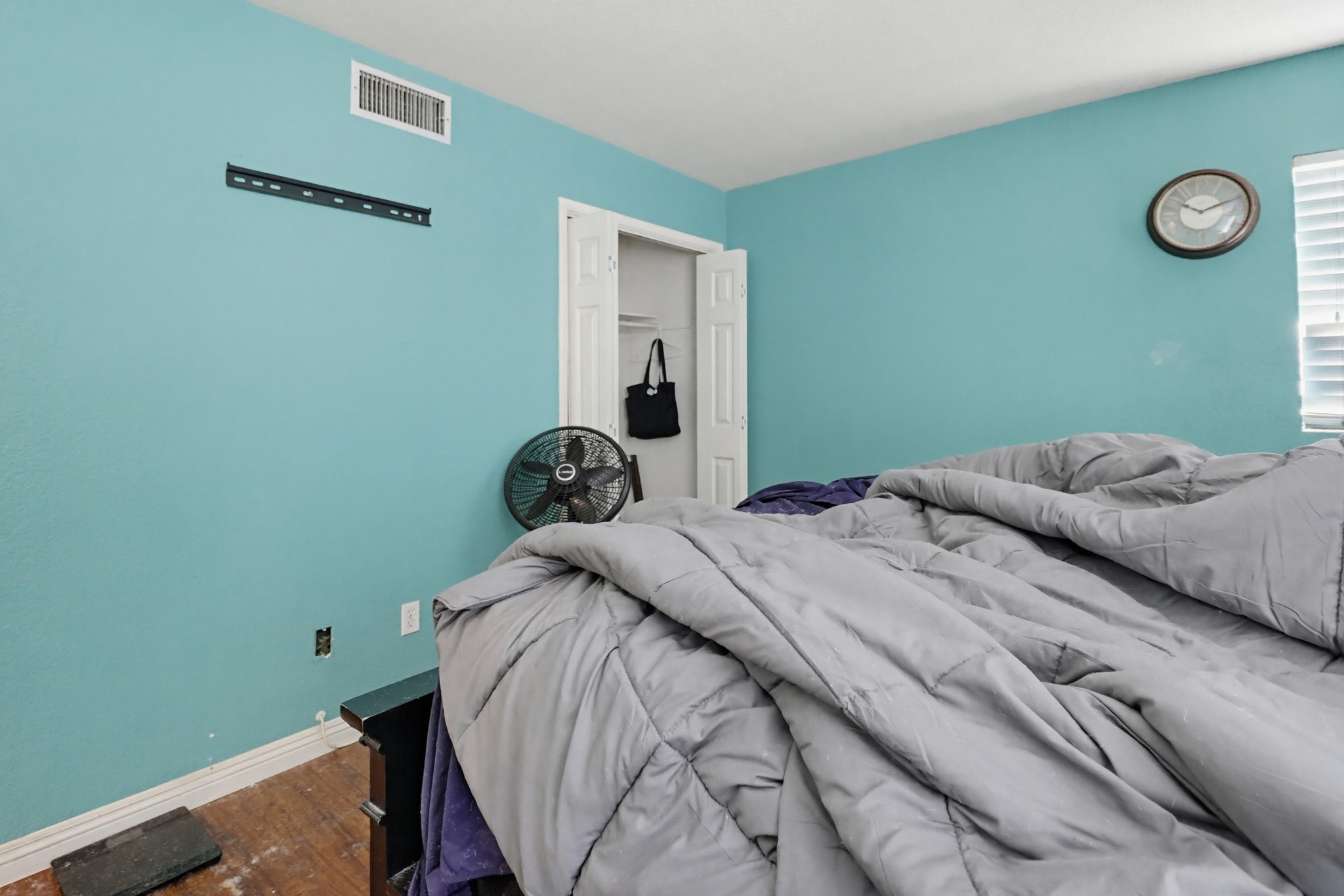Virtual tour photo 33 of 39 for 2698 Valencia Canyon