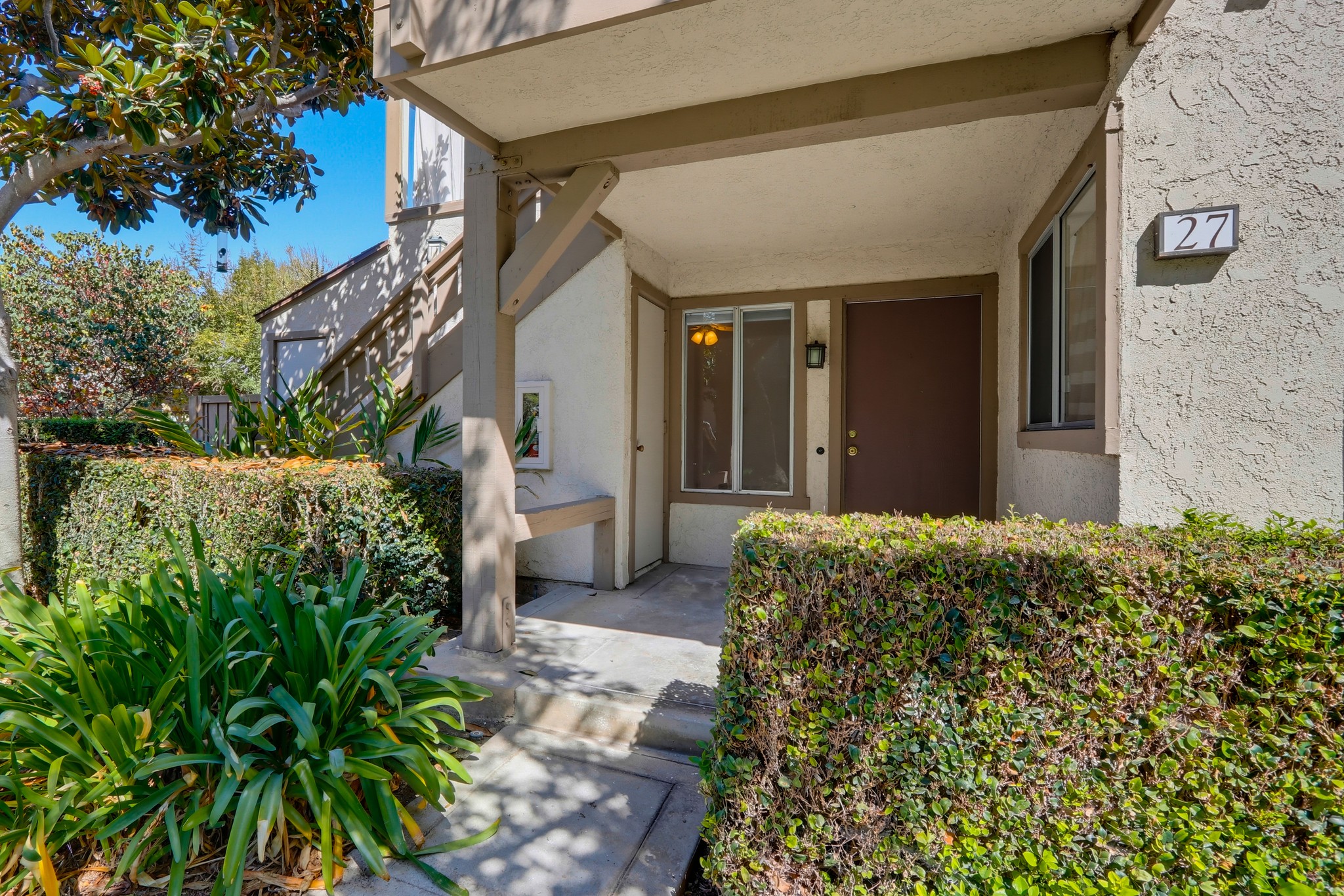 Virtual tour photo 7 of 55 for 27 Rockwood #6