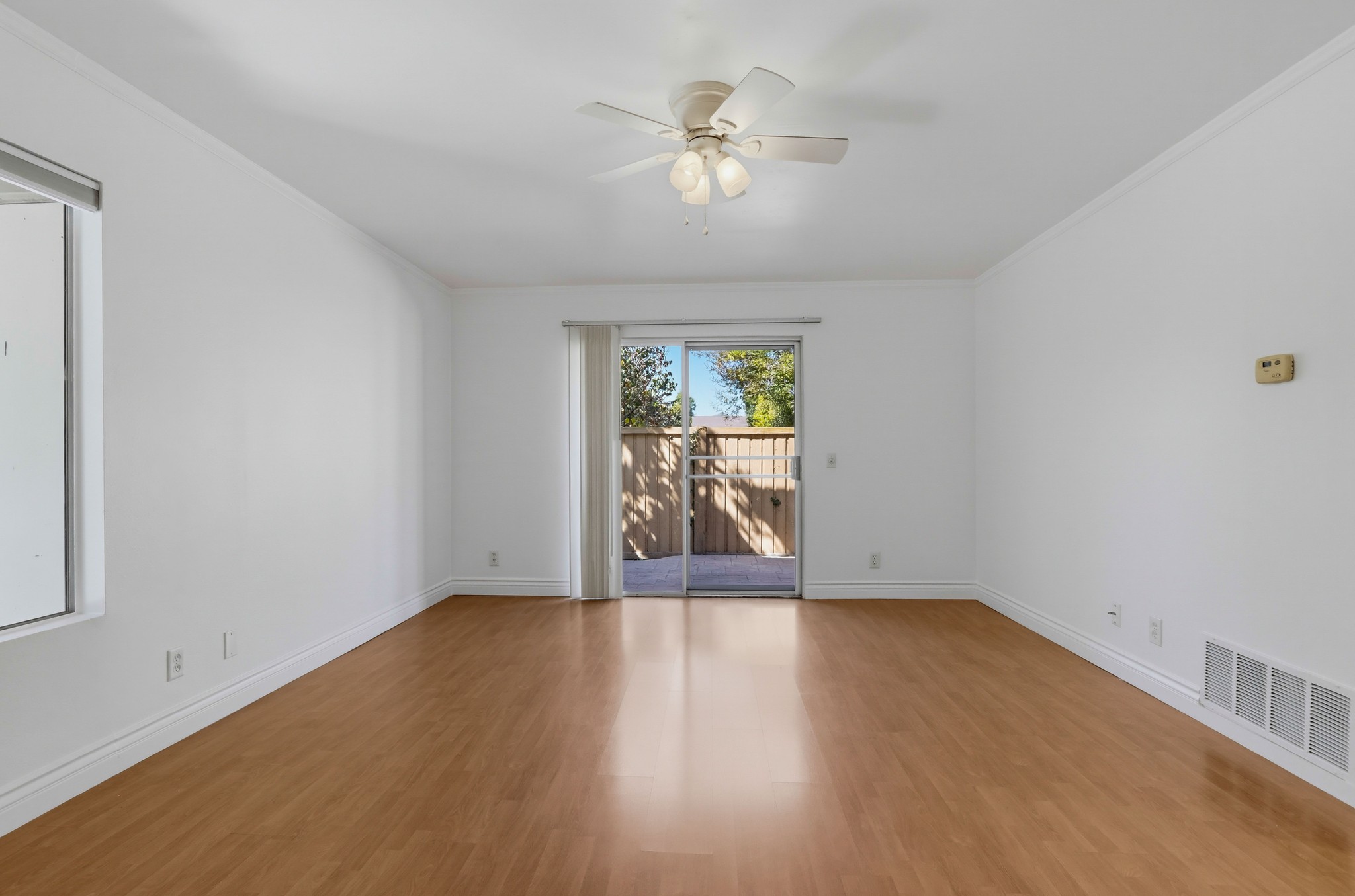 Virtual tour photo 11 of 55 for 27 Rockwood #6