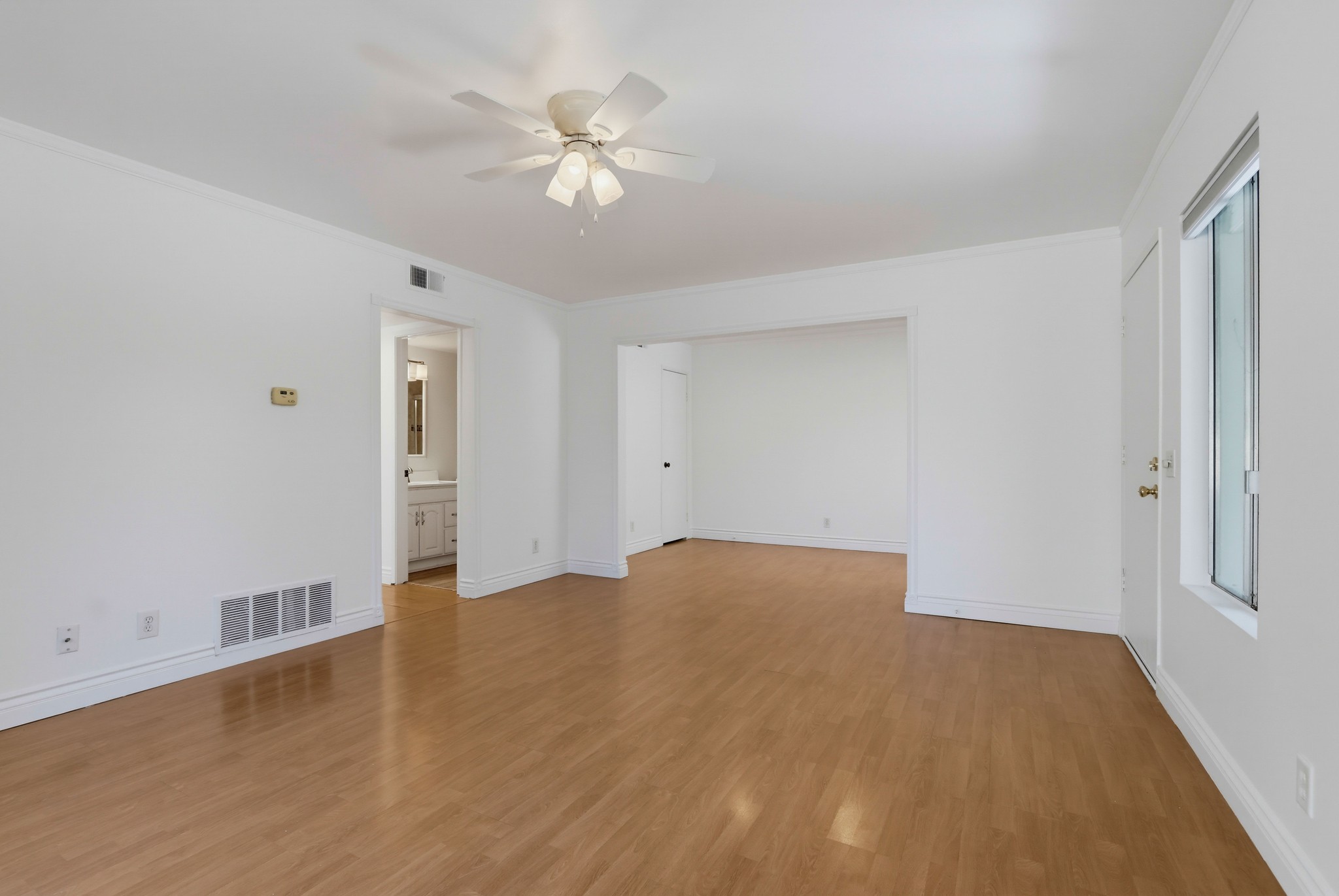 Virtual tour photo 13 of 55 for 27 Rockwood #6