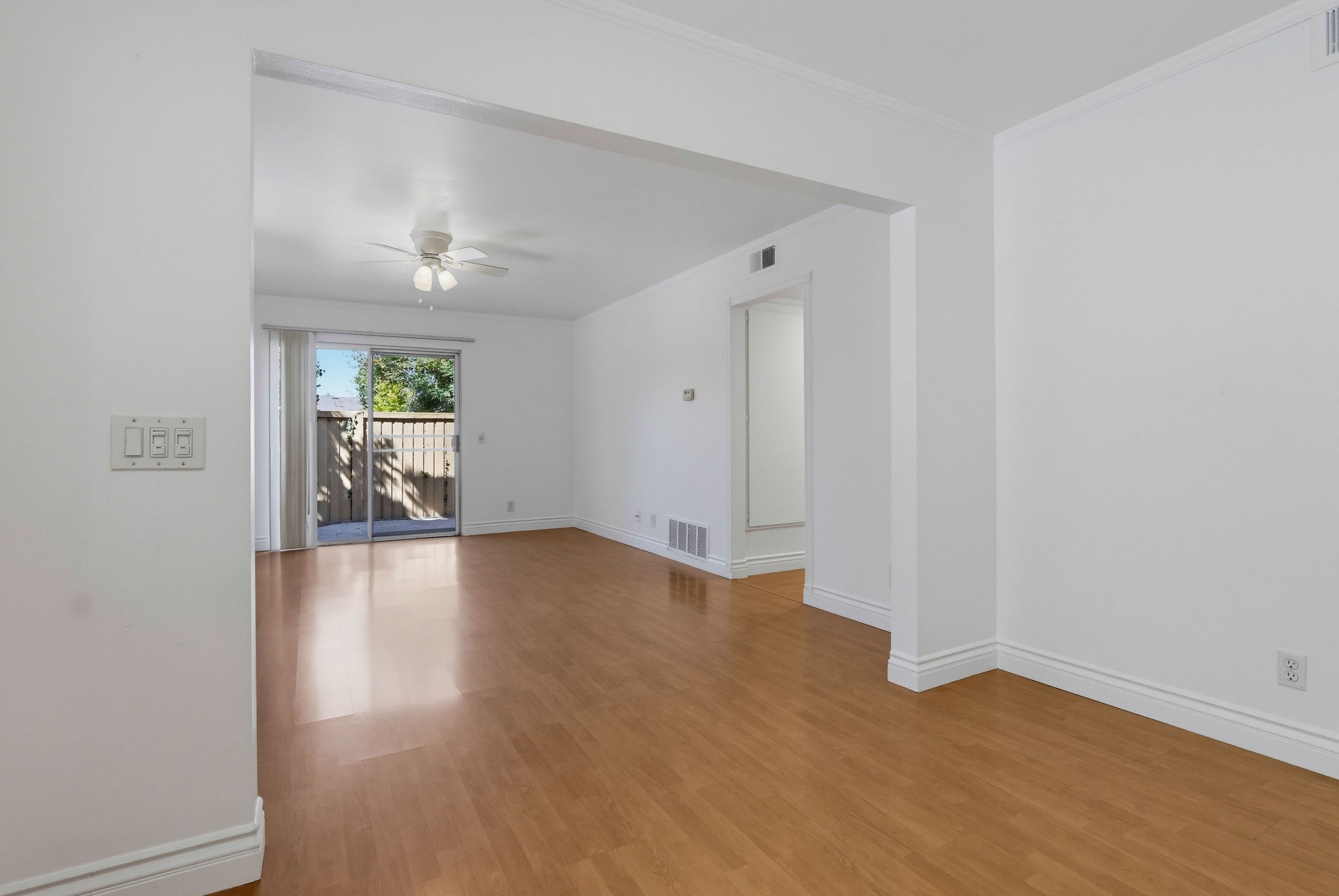 Virtual tour photo 17 of 55 for 27 Rockwood #6