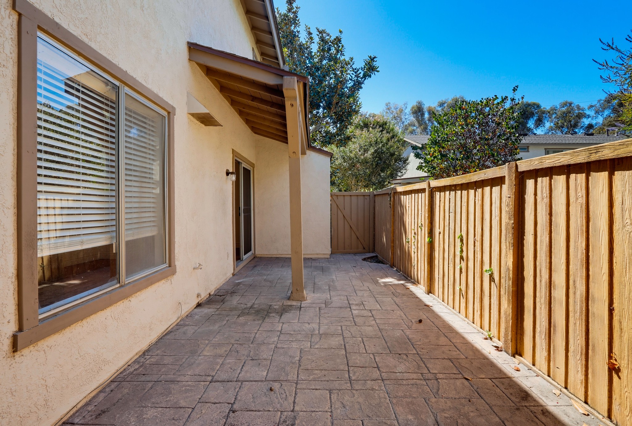 Virtual tour photo 42 of 55 for 27 Rockwood #6