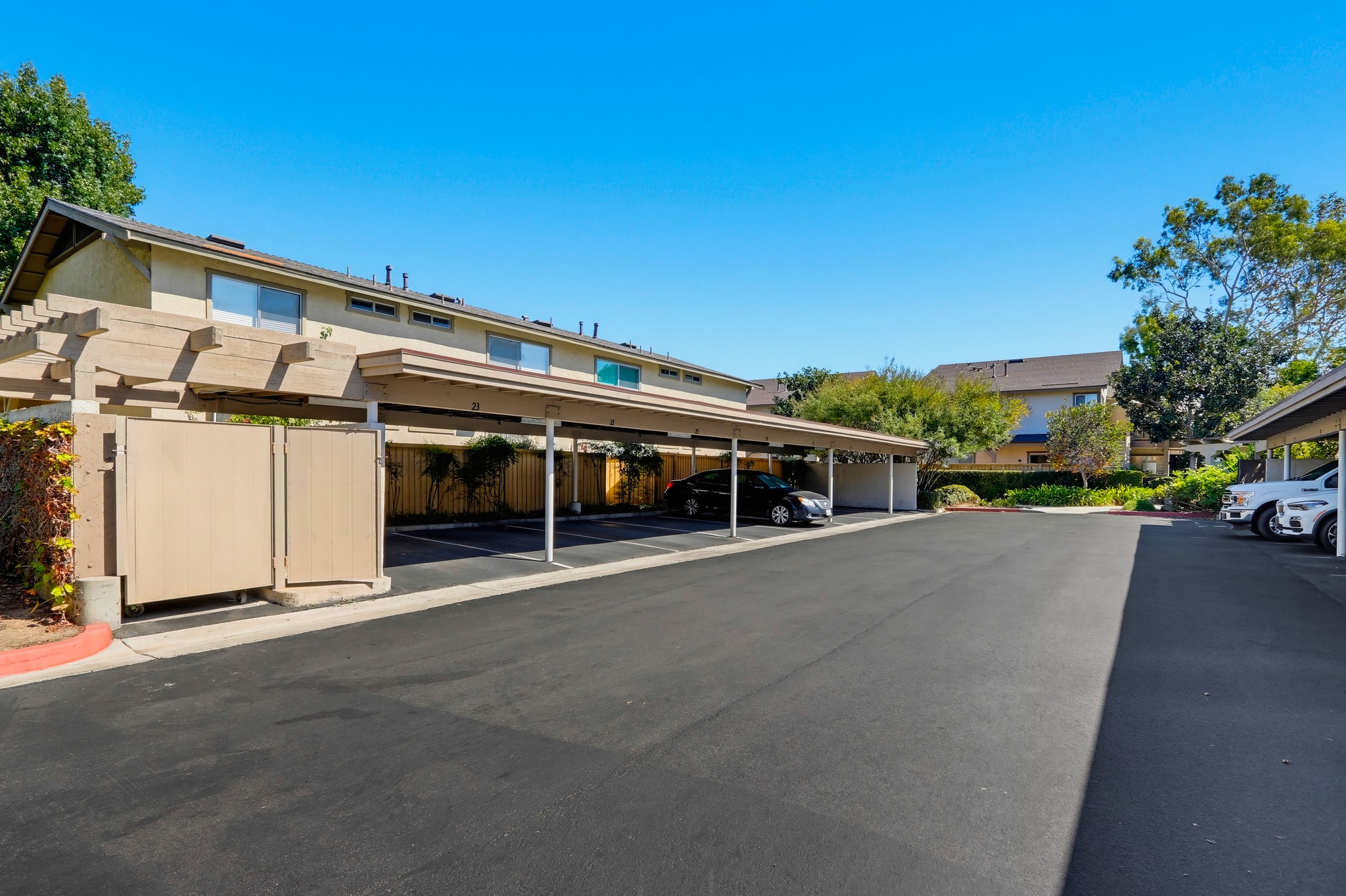 Virtual tour photo 45 of 55 for 27 Rockwood #6