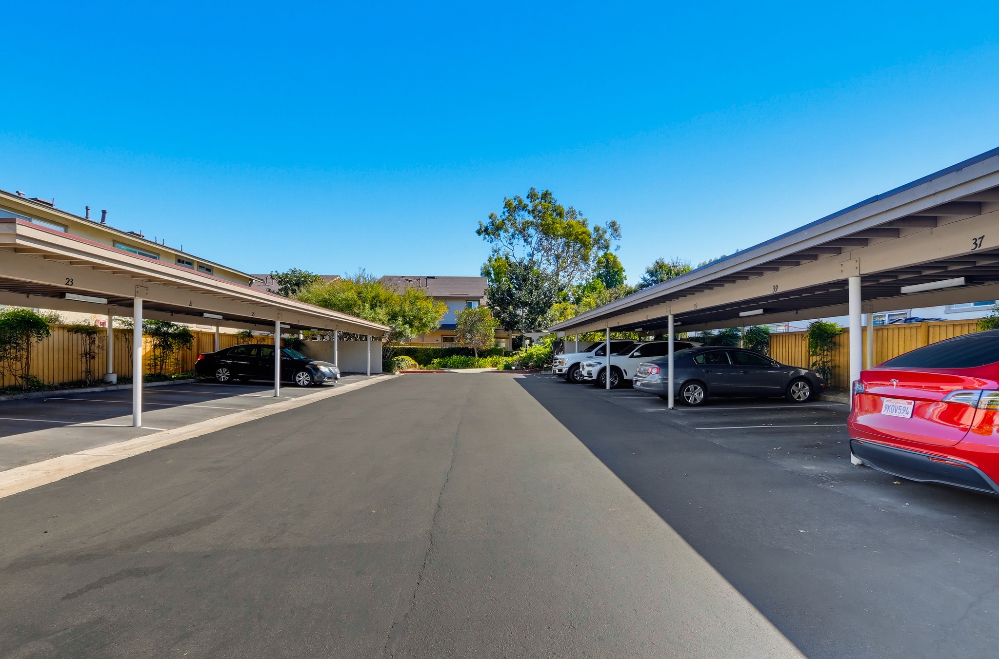 Virtual tour photo 46 of 55 for 27 Rockwood #6