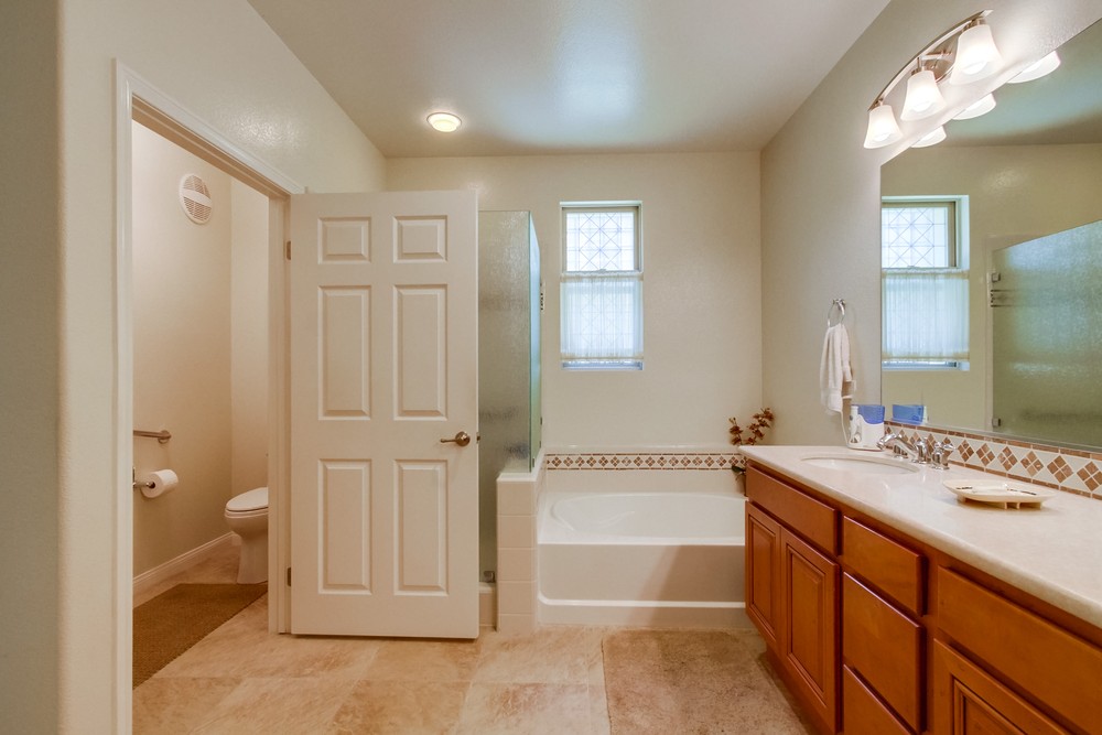 Virtual tour photo 26 of 38 for 2700 Piantino Cir