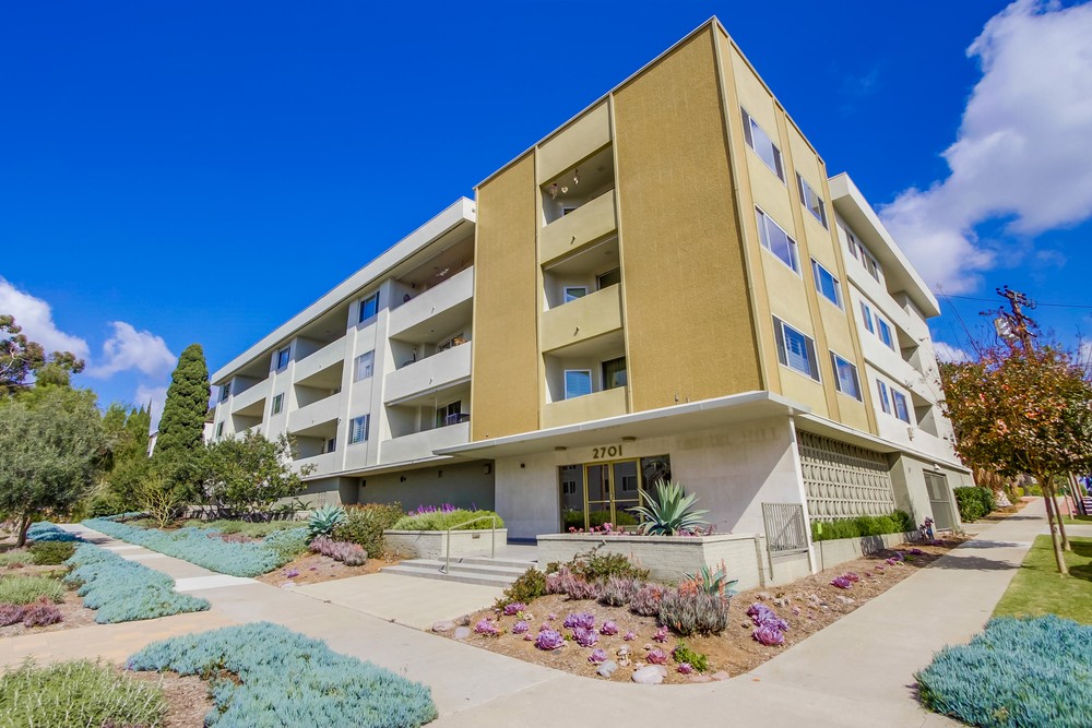 Virtual tour photo 3 of 43 for 2701 2nd Ave #103