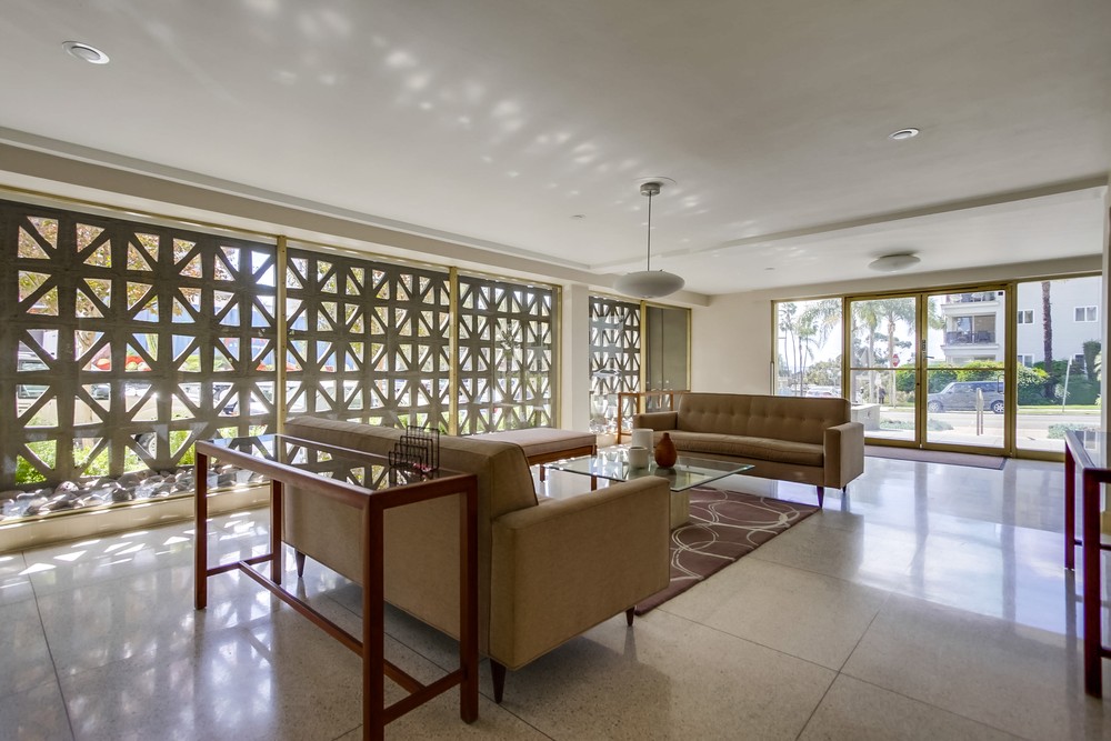 Virtual tour photo 8 of 43 for 2701 2nd Ave #103
