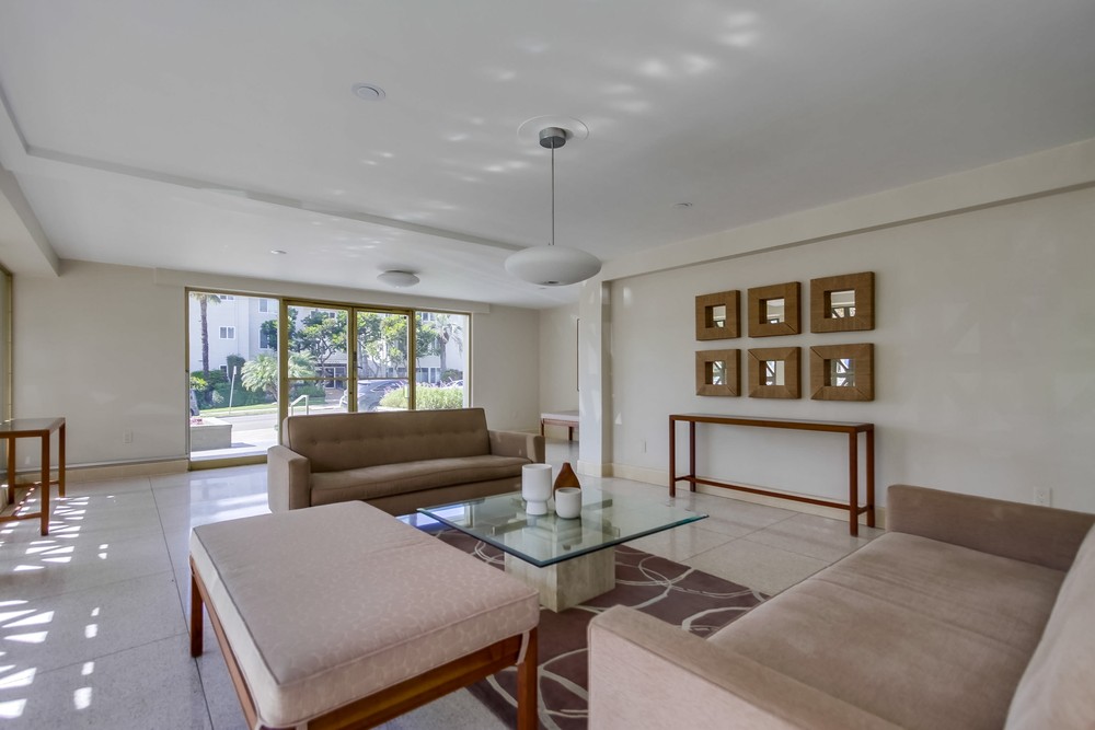 Virtual tour photo 9 of 43 for 2701 2nd Ave #103