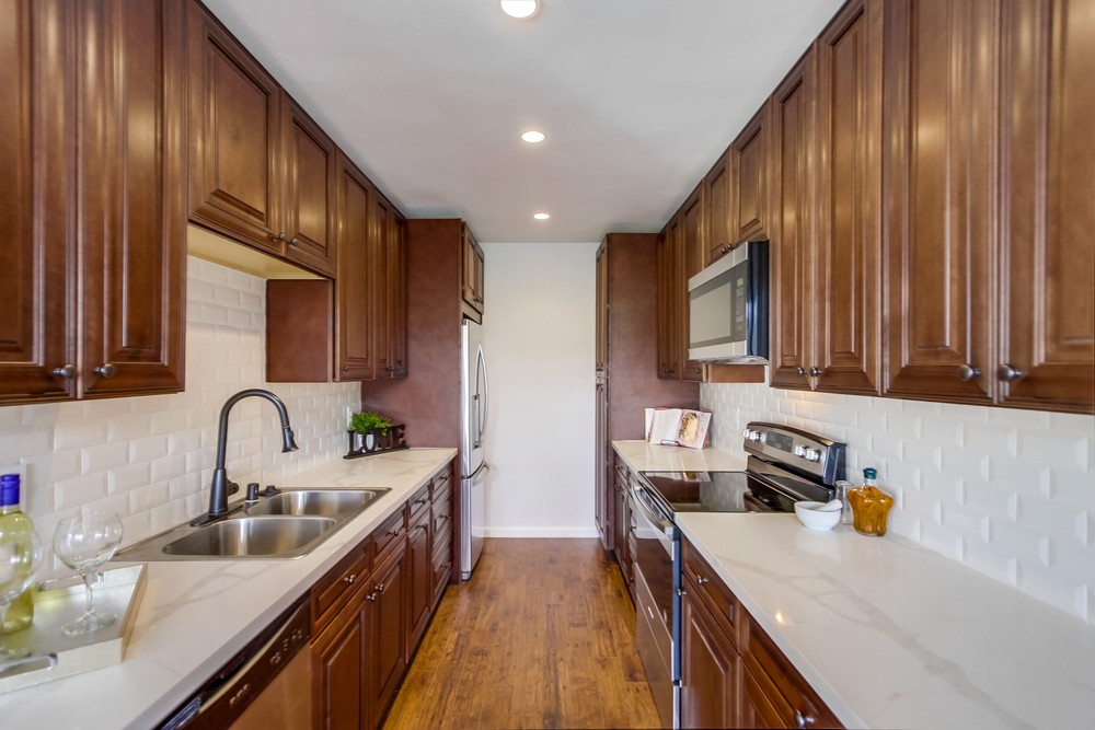 Virtual tour photo 27 of 43 for 2701 2nd Ave #103