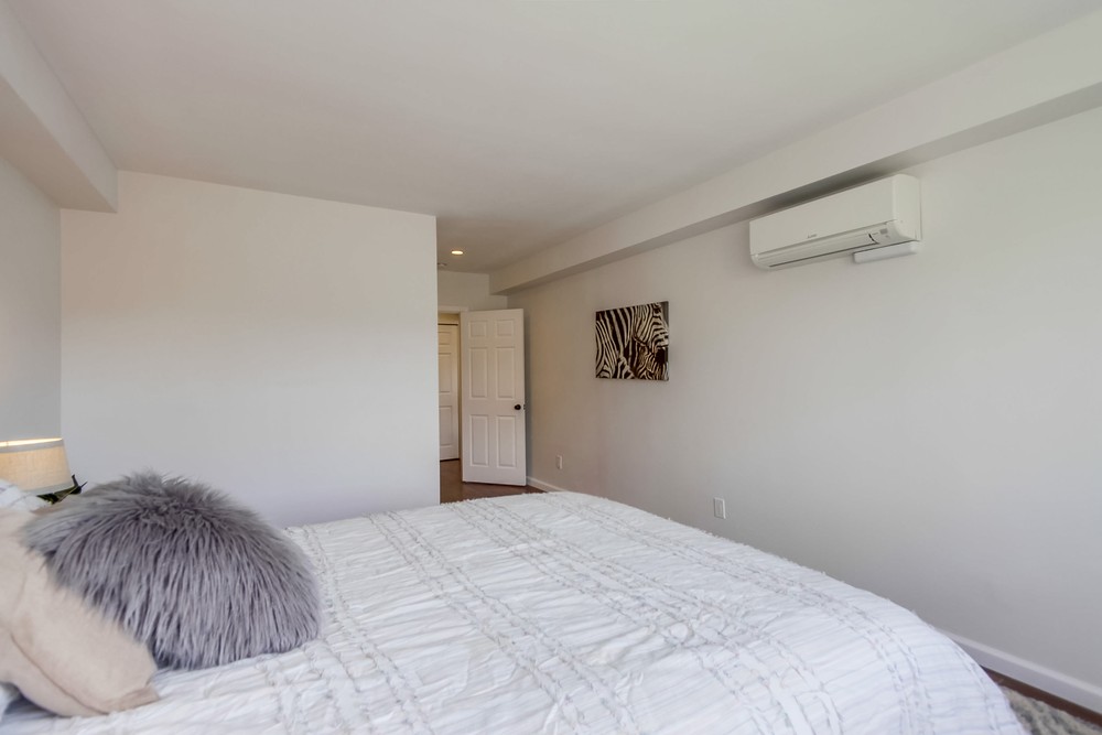 Virtual tour photo 35 of 43 for 2701 2nd Ave #103