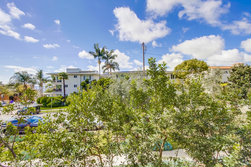 Virtual tour photo 42 of 43 for 2701 2nd Ave #103