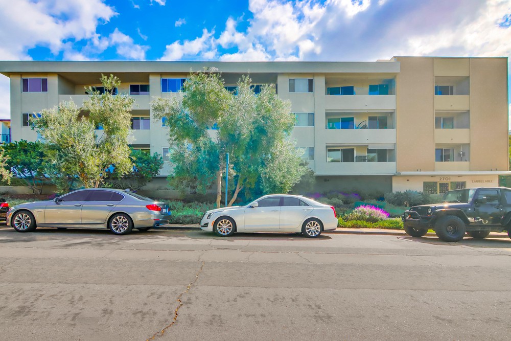 Virtual tour photo 1 of 42 for 2701 2nd Ave