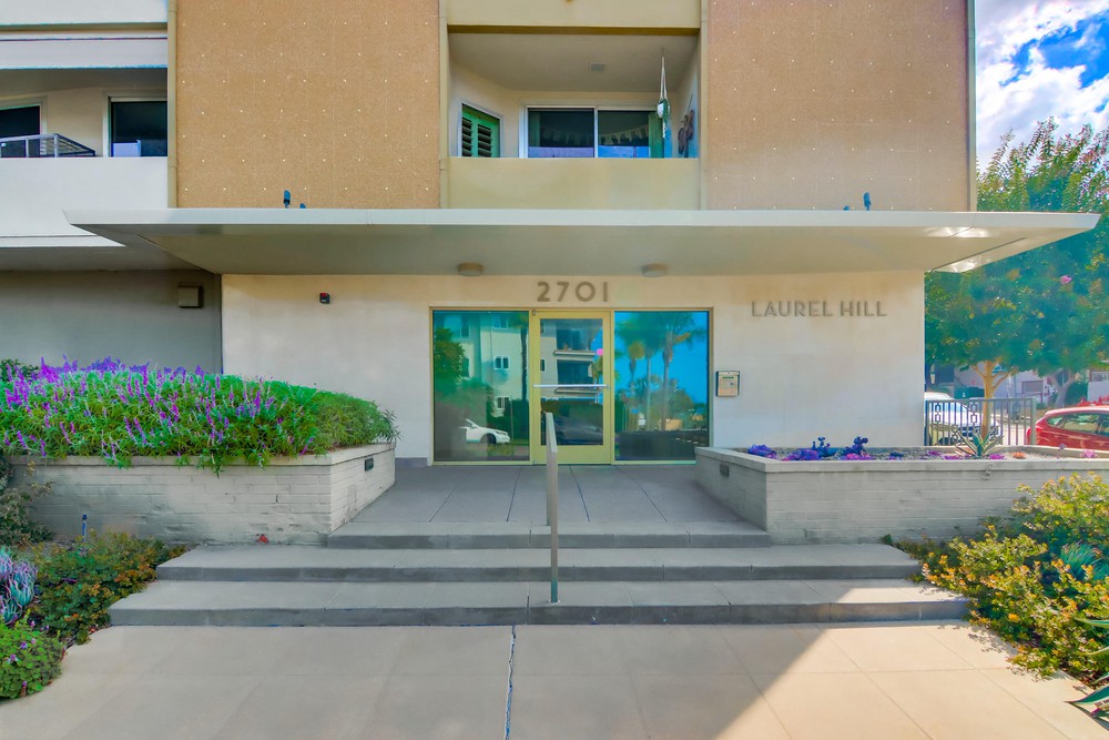 Virtual tour photo 5 of 42 for 2701 2nd Ave