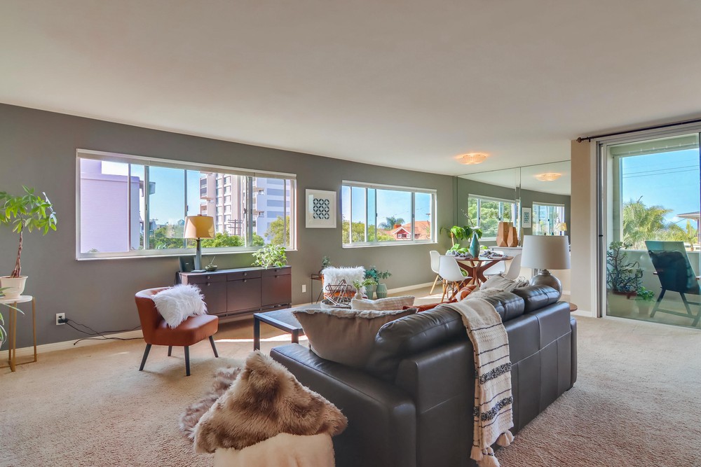 Virtual tour photo 8 of 42 for 2701 2nd Ave