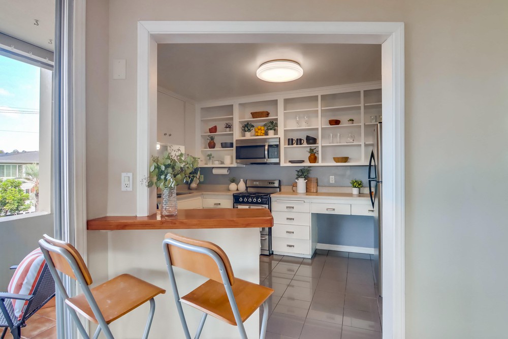 Virtual tour photo 17 of 42 for 2701 2nd Ave