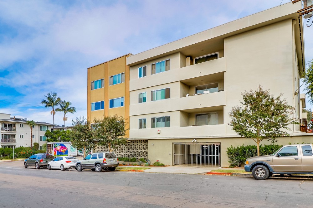Virtual tour photo 1 of 37 for 2701 2nd Ave UNIT 101