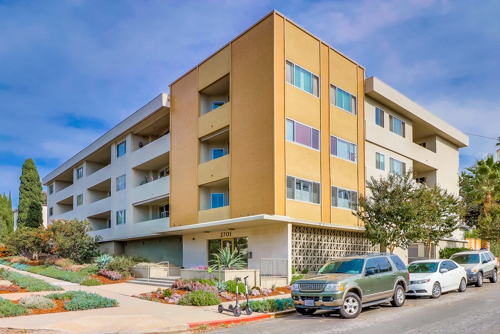 Virtual tour photo 3 of 37 for 2701 2nd Ave UNIT 101