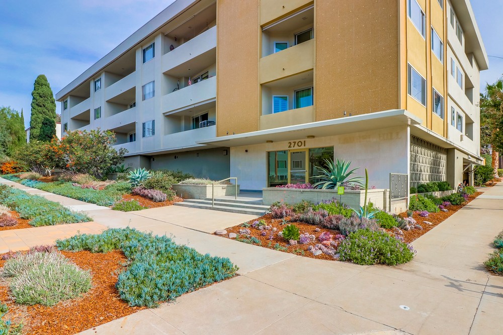 Virtual tour photo 4 of 37 for 2701 2nd Ave UNIT 101