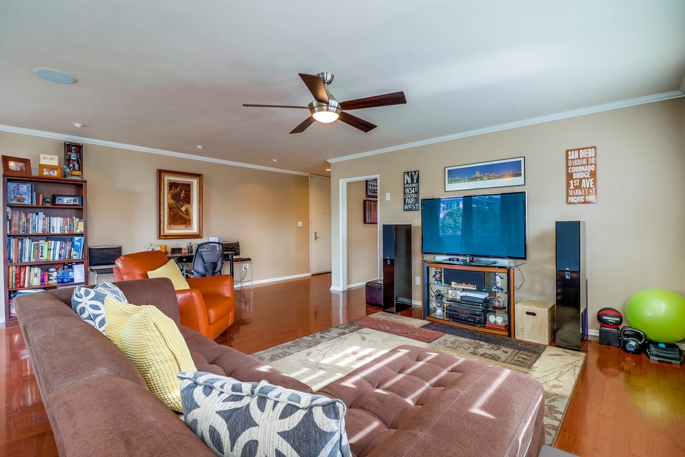 Virtual tour photo 15 of 37 for 2701 2nd Ave UNIT 101