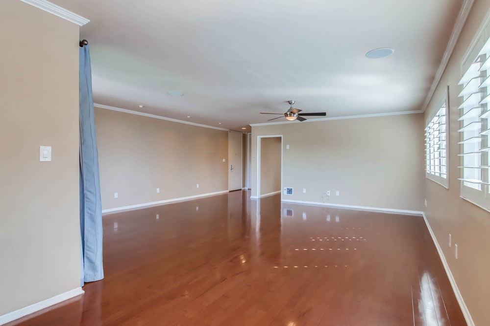 Virtual tour photo 12 of 41 for 2701 2nd Ave