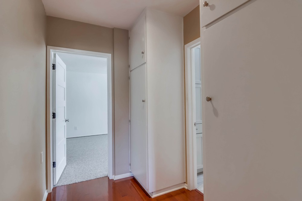 Virtual tour photo 21 of 41 for 2701 2nd Ave