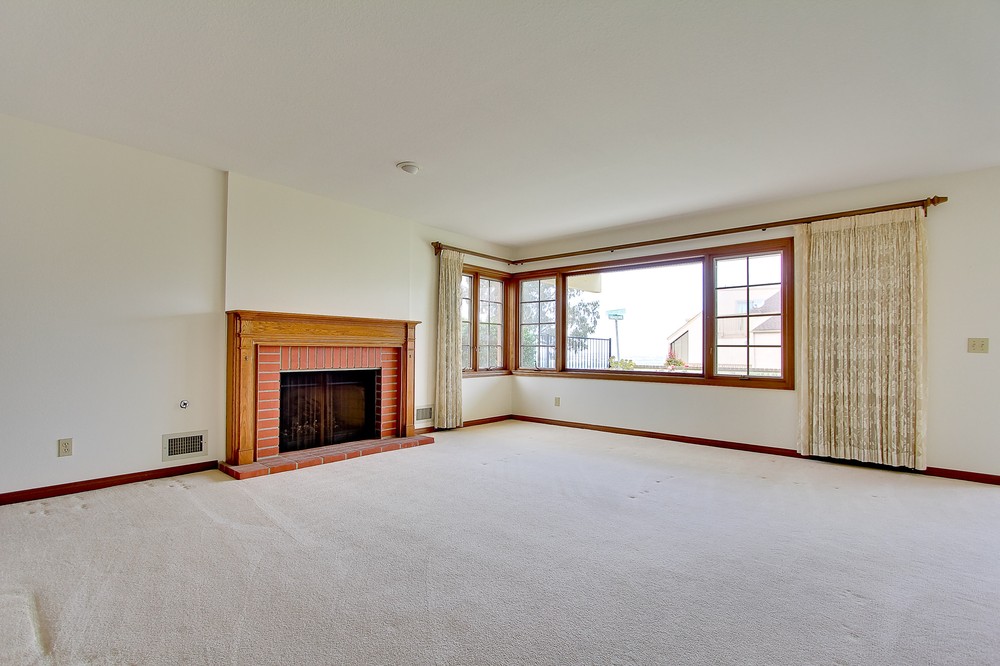 Virtual tour photo 11 of 38 for 2702 Obelisco Ct