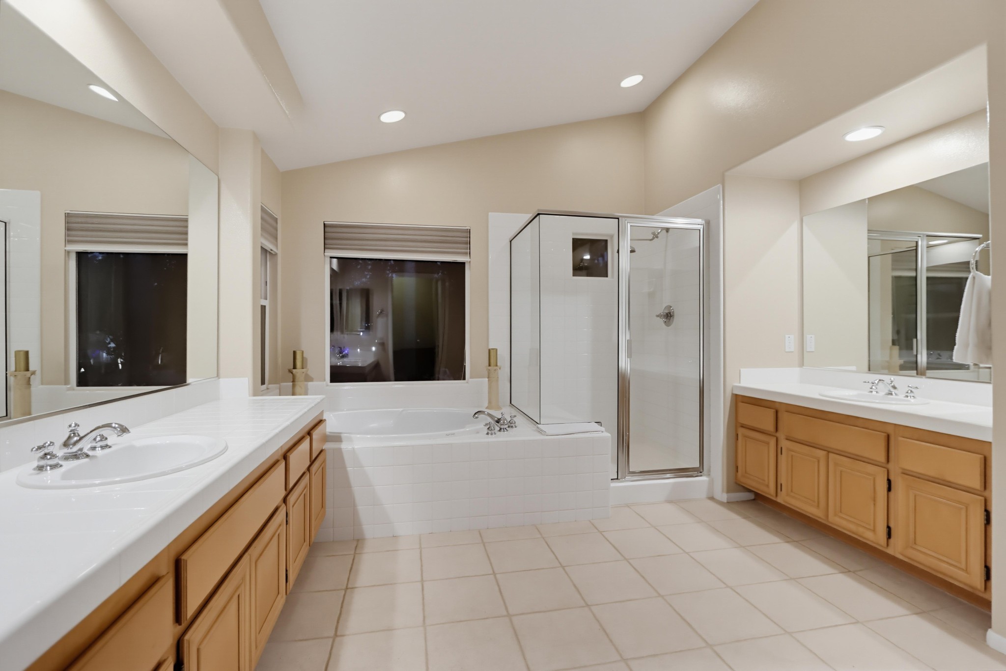 Virtual tour photo 54 of 96 for 2702 W Canyon Ave.