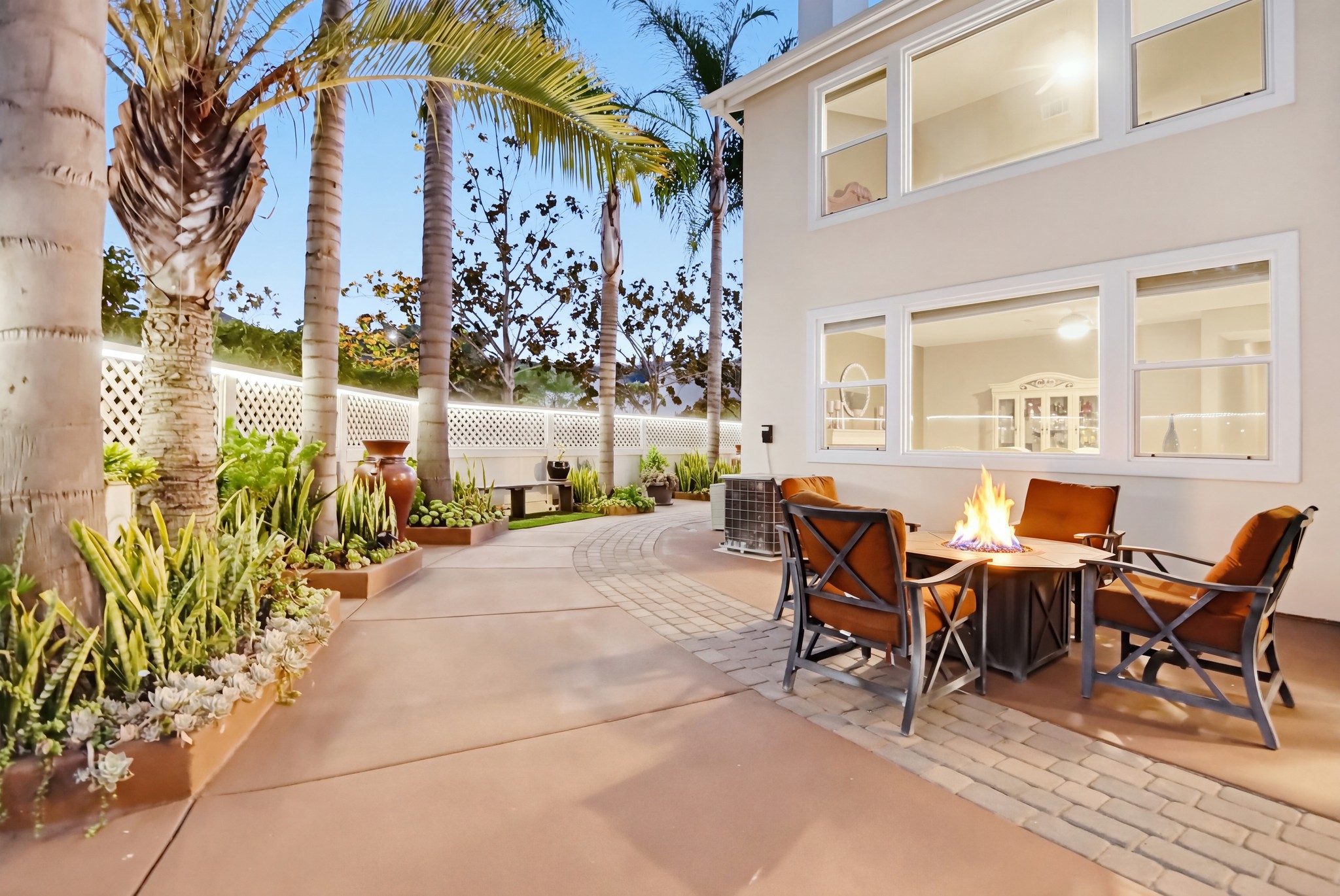 Virtual tour photo 10 of 96 for 2702 W Canyon Ave.