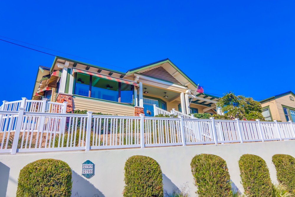 Virtual tour photo 3 of 22 for 2705 Columbia St