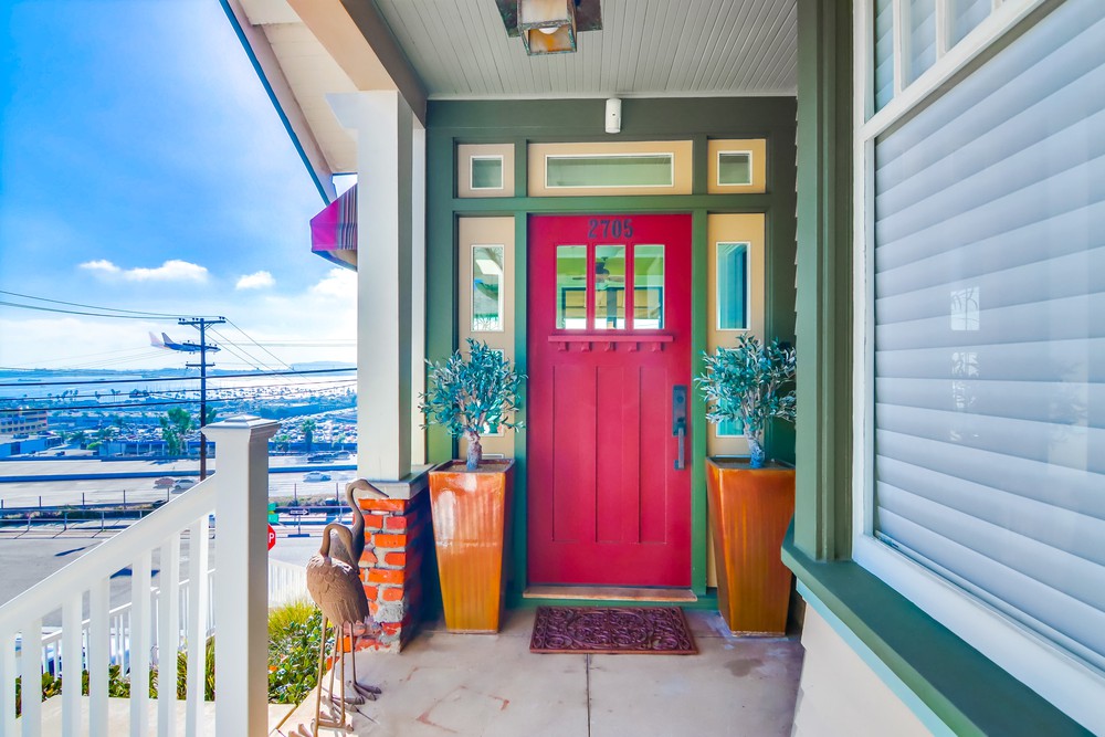 Virtual tour photo 5 of 22 for 2705 Columbia St