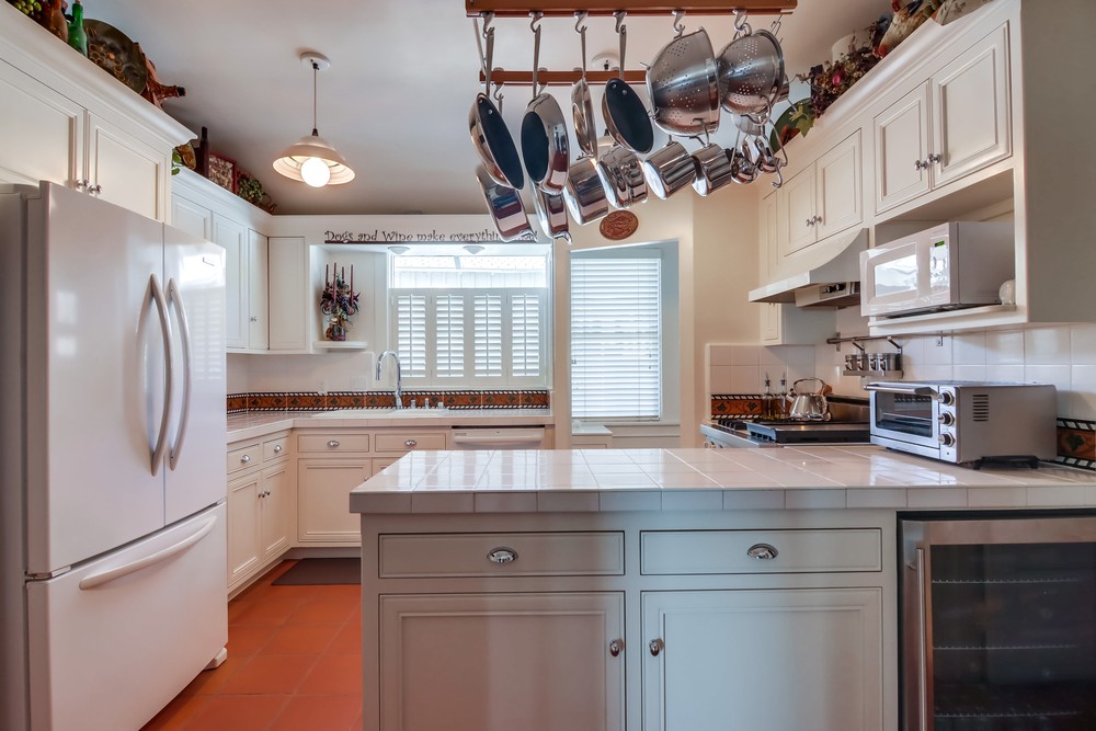 Virtual tour photo 8 of 22 for 2705 Columbia St
