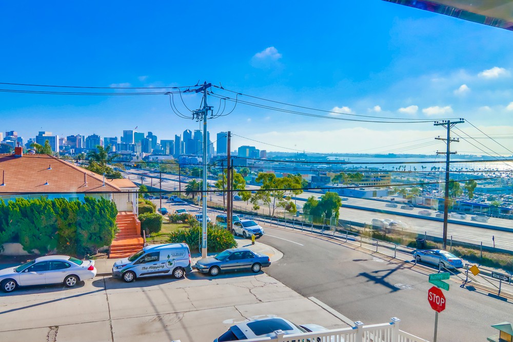 Virtual tour photo 14 of 22 for 2705 Columbia St