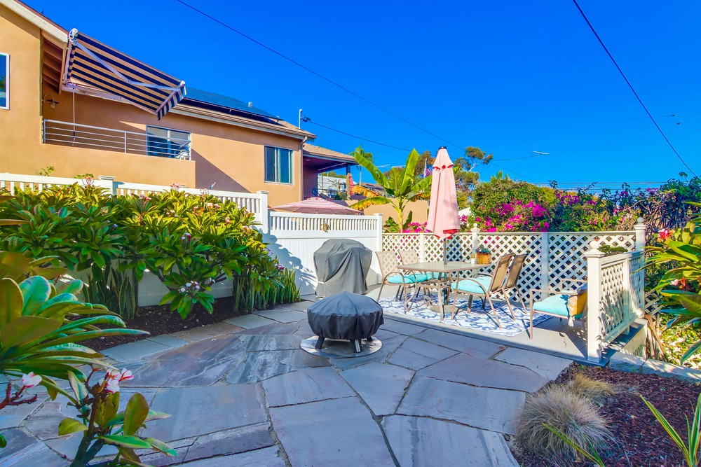 Virtual tour photo 16 of 22 for 2705 Columbia St
