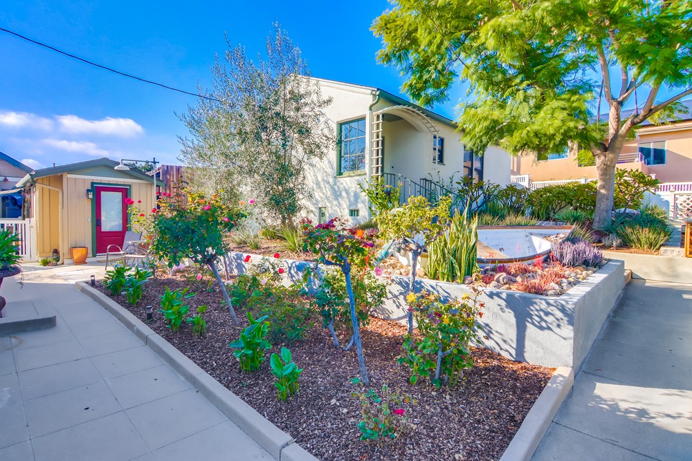 Virtual tour photo 19 of 22 for 2705 Columbia St