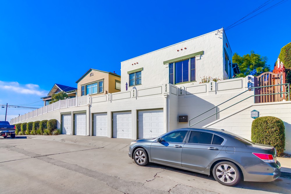 Virtual tour photo 23 of 22 for 2705 Columbia St