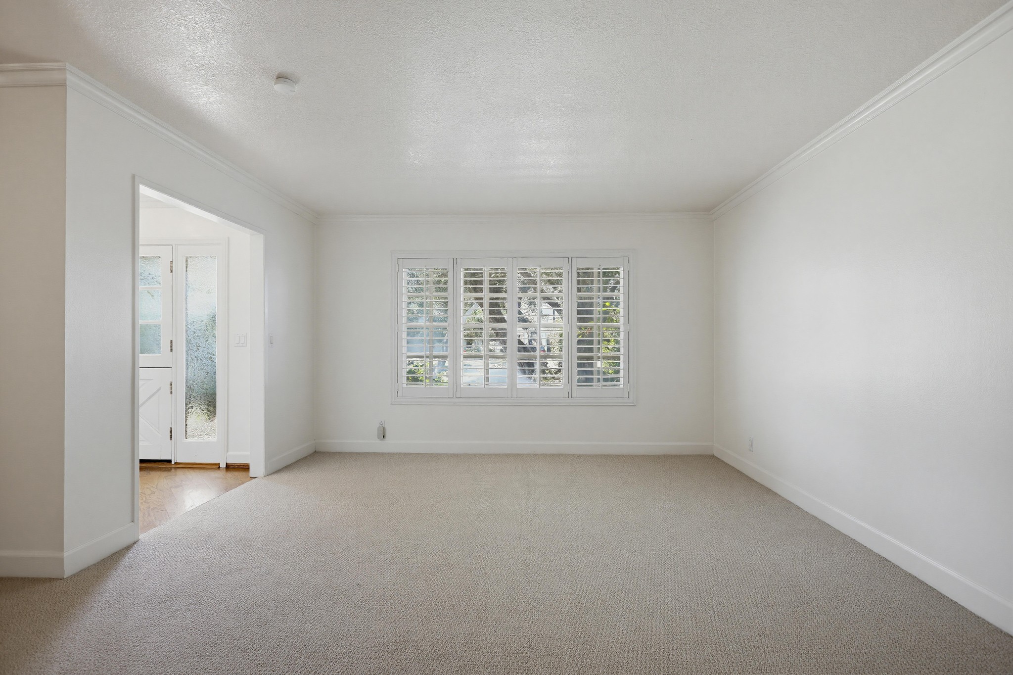 Virtual tour photo 15 of 65 for 2705 E Jacaranda Ave