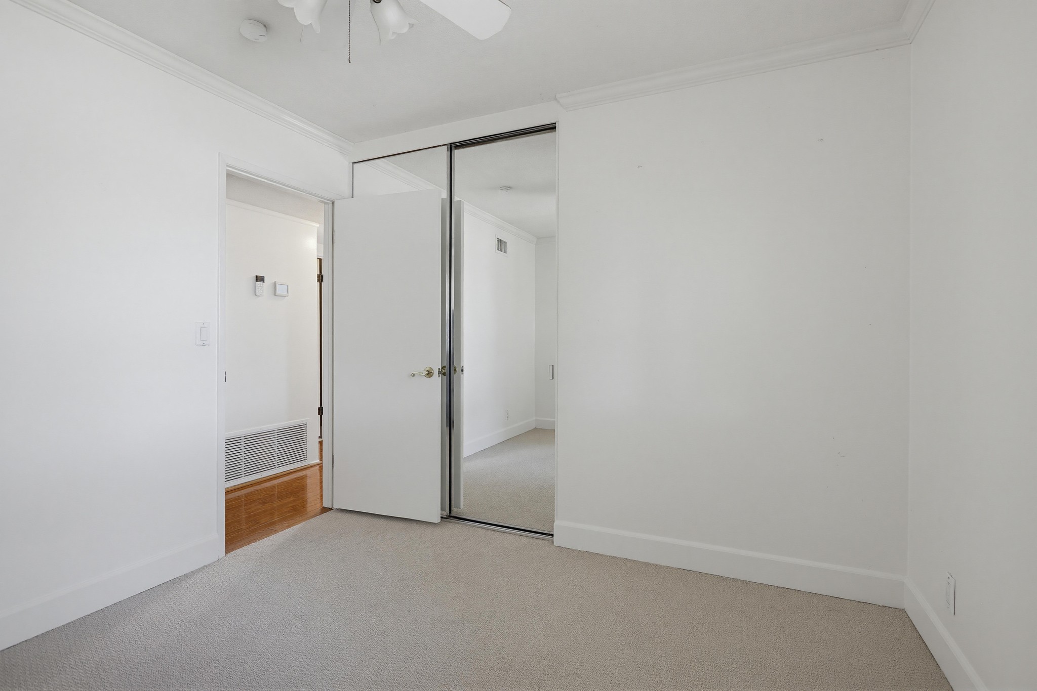 Virtual tour photo 41 of 65 for 2705 E Jacaranda Ave