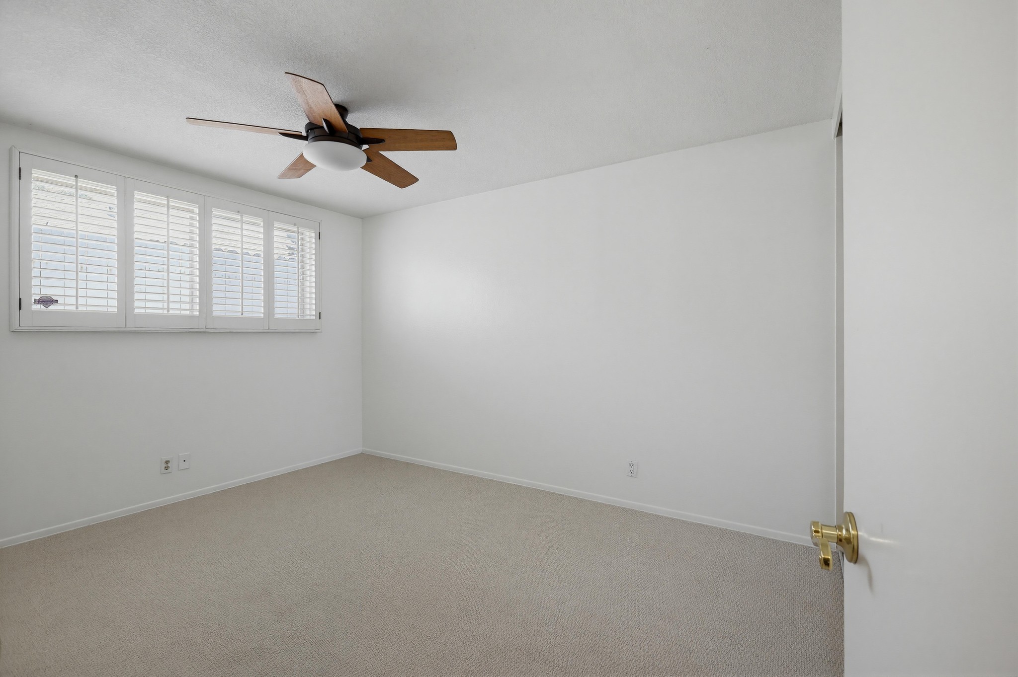 Virtual tour photo 42 of 65 for 2705 E Jacaranda Ave