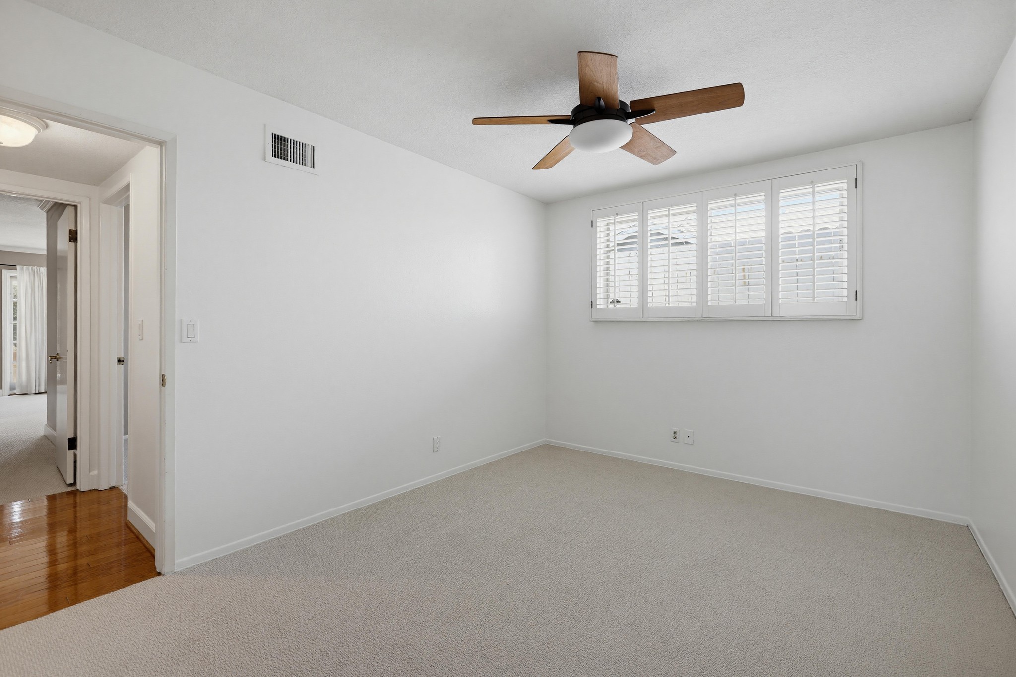 Virtual tour photo 43 of 65 for 2705 E Jacaranda Ave
